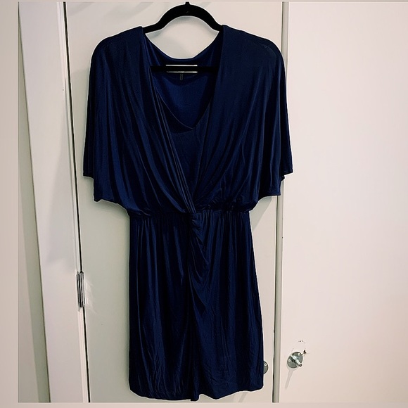 Trina Turk Calyssa Draped Dress Size 4 - Picture 4 of 6